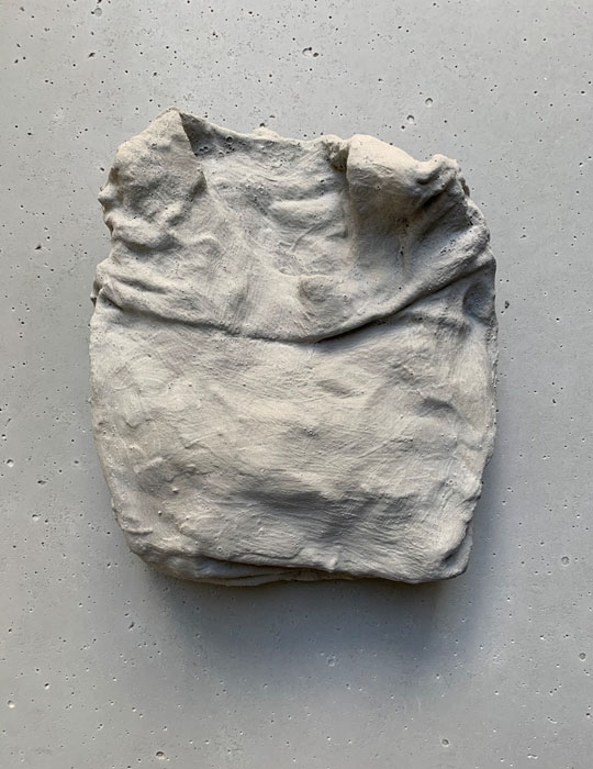 UNTITLED concrete sculpture 28 cm x 25 cm by Mario Loprete